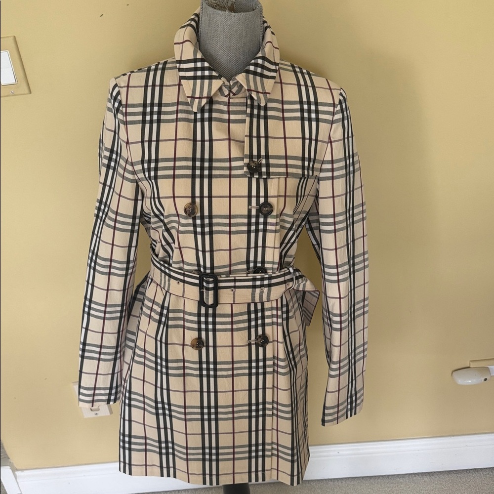 Burberry Black and Cream Plaid Trench Coat - Picture 2 of 10